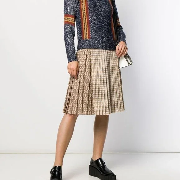 $1520 Authentic Burberry Pleated Midi Skirt in Brown Natural US 4 - Picture 3 of 6